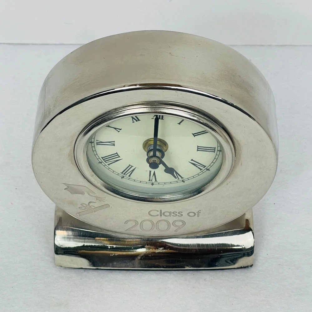 Unbranded Desk Clock Unisex Silver Class of 2009 Graduation Engraved